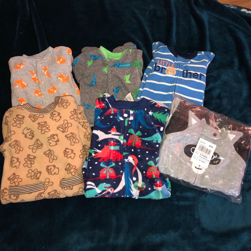 Bundle of 6/9 Month Infant Boy Sleepers 😴 Warm!